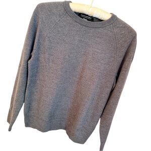 Banana Republic Italian Merino Wool Men Sweater Gray Crewneck M w Barrufa Yarn